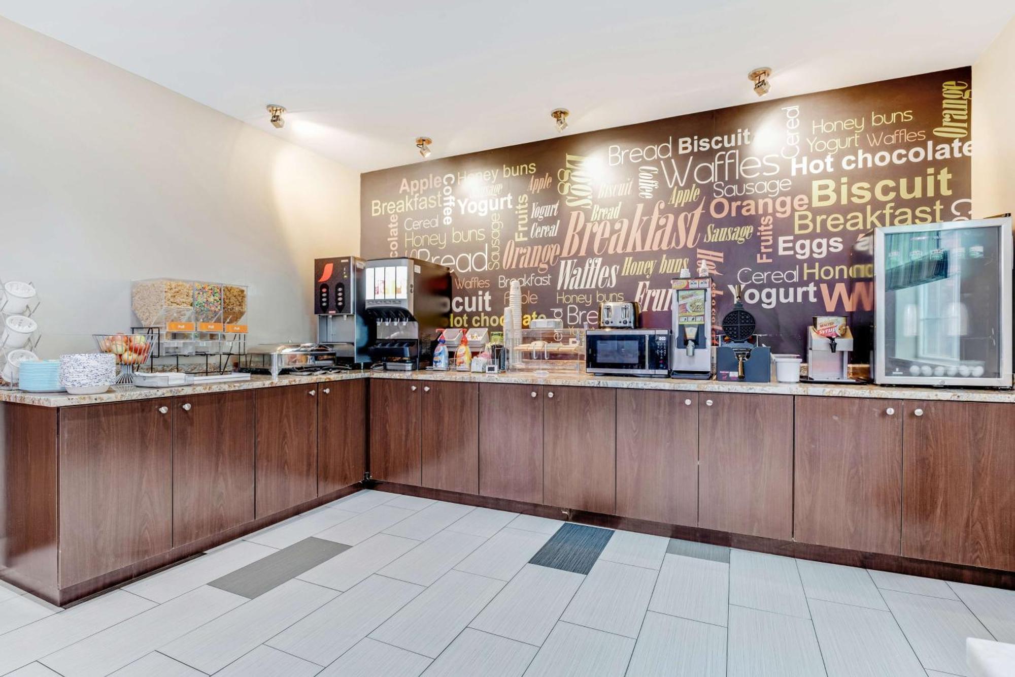 Surestay Plus Hotel By Best Western Owasso Tulsa North Екстериор снимка
