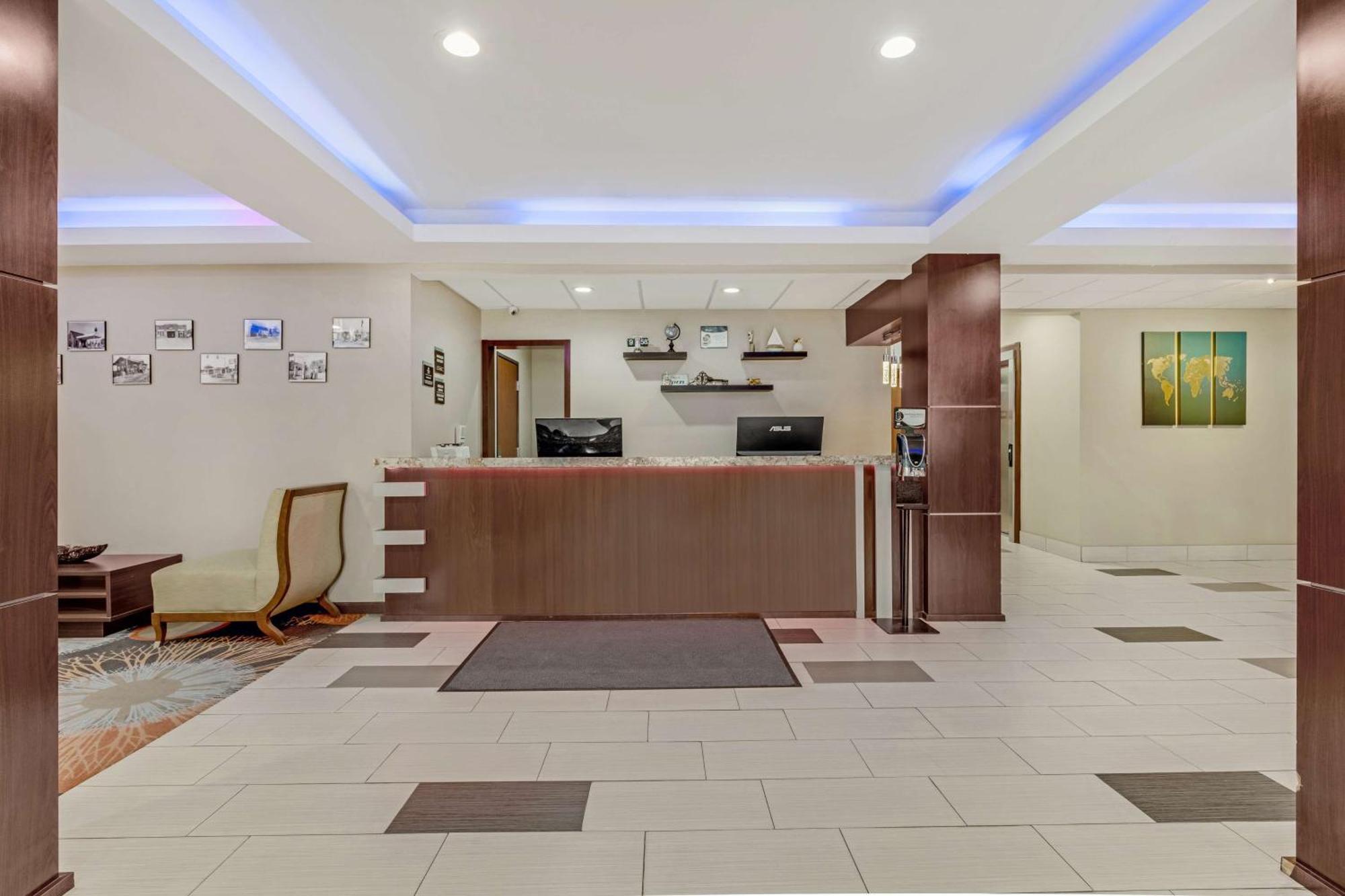 Surestay Plus Hotel By Best Western Owasso Tulsa North Екстериор снимка