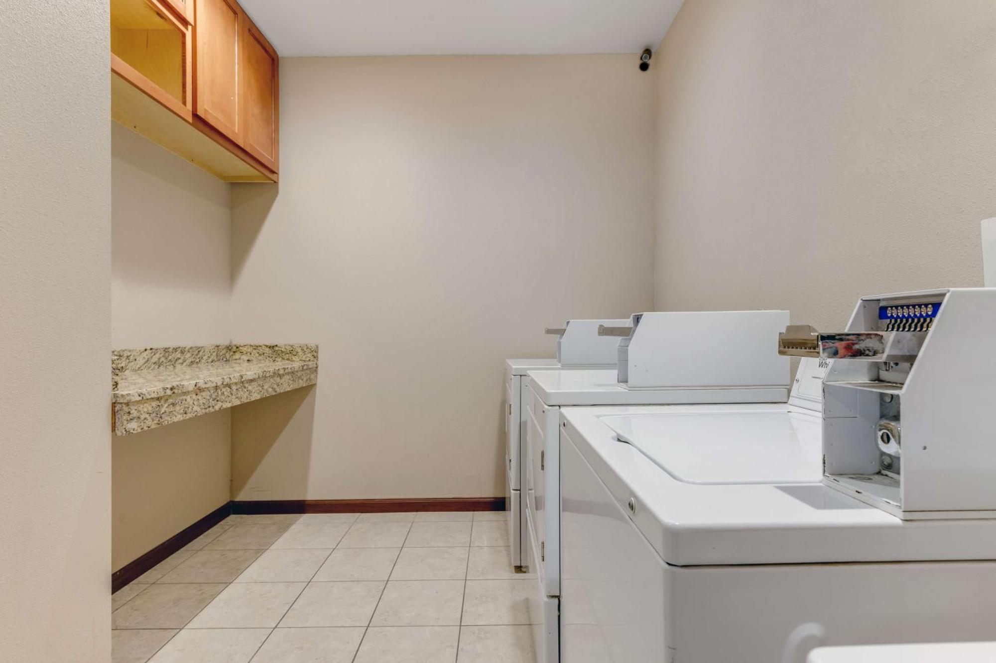 Surestay Plus Hotel By Best Western Owasso Tulsa North Екстериор снимка